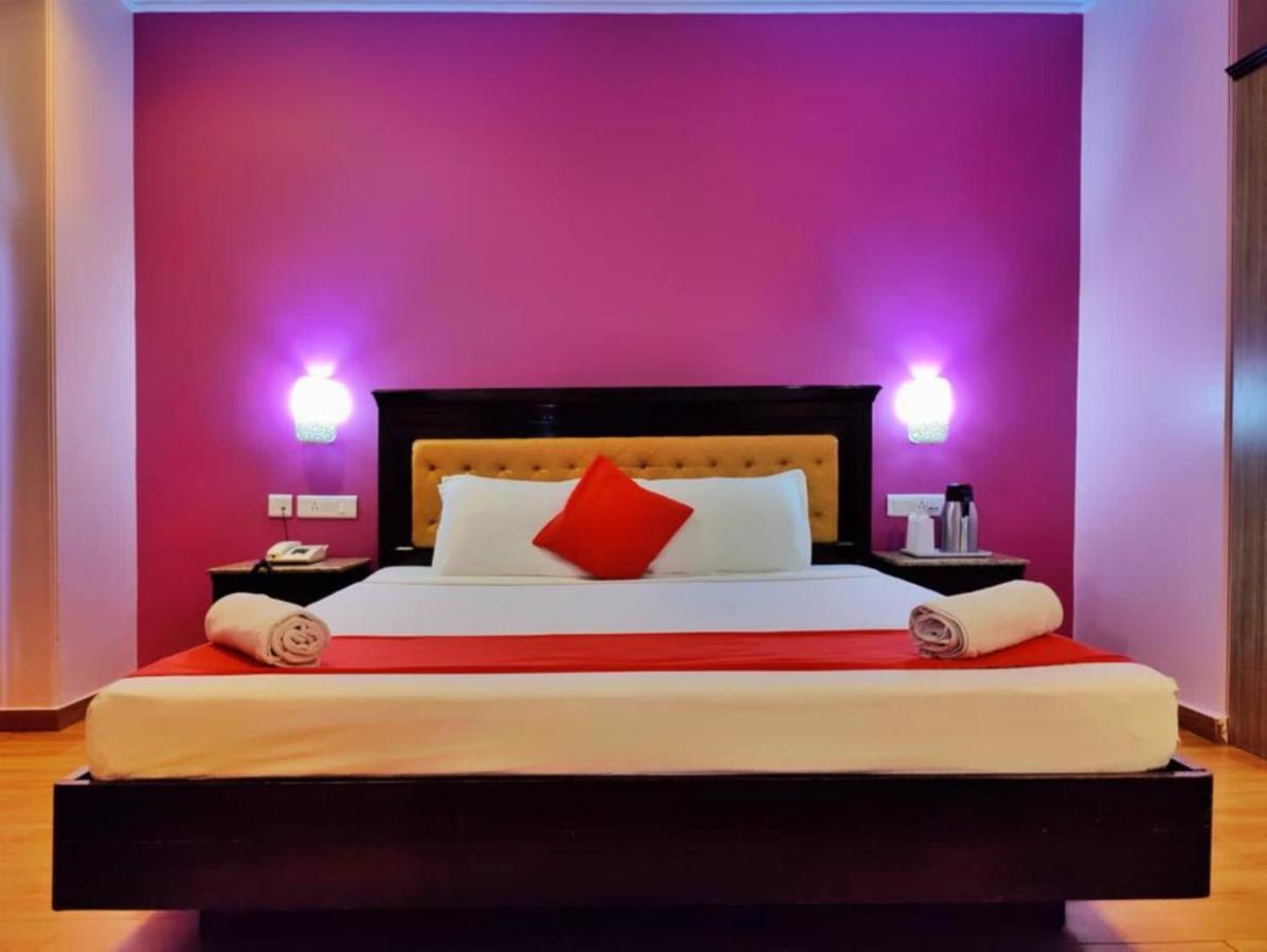 Hotel Marc ชิมลา ภายนอก รูปภาพ