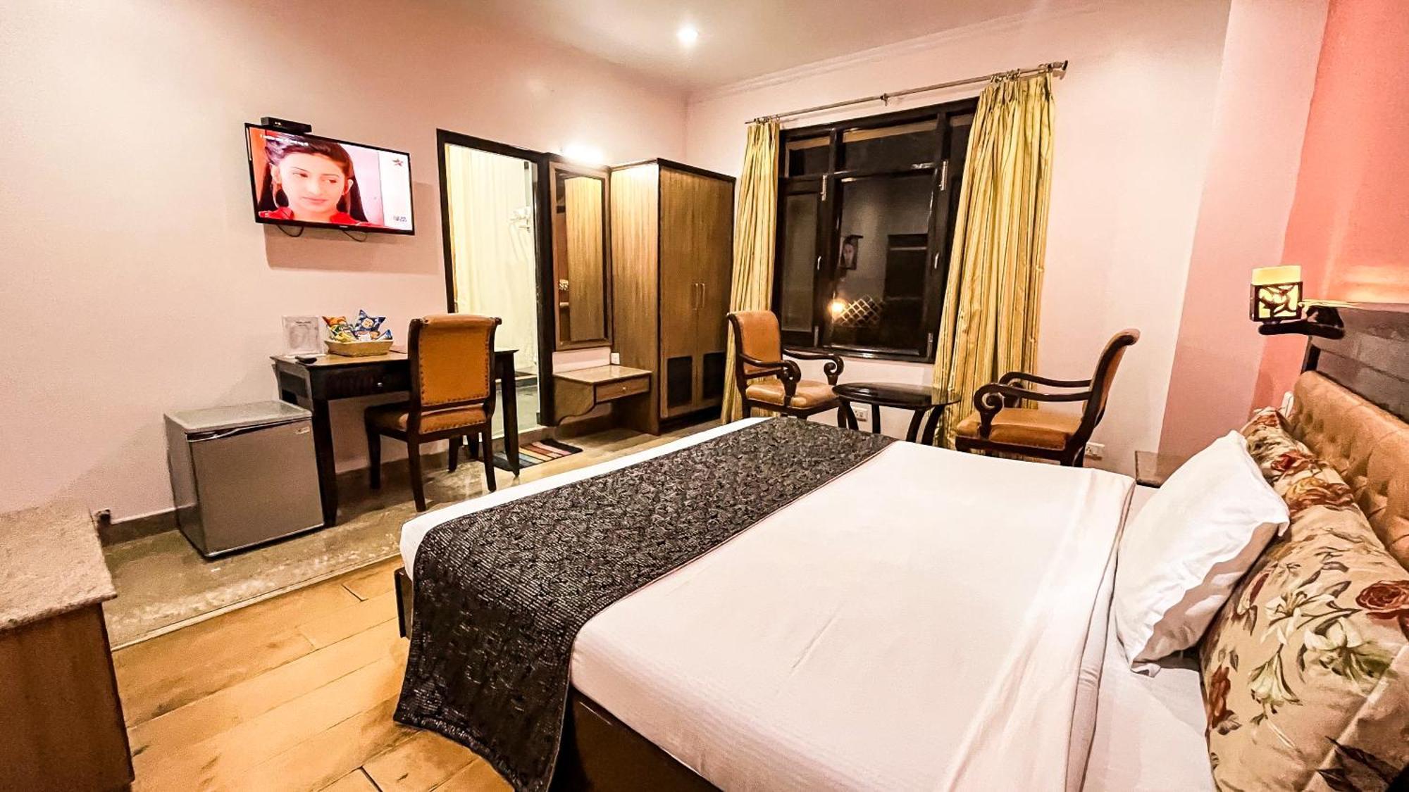 Hotel Marc ชิมลา ภายนอก รูปภาพ